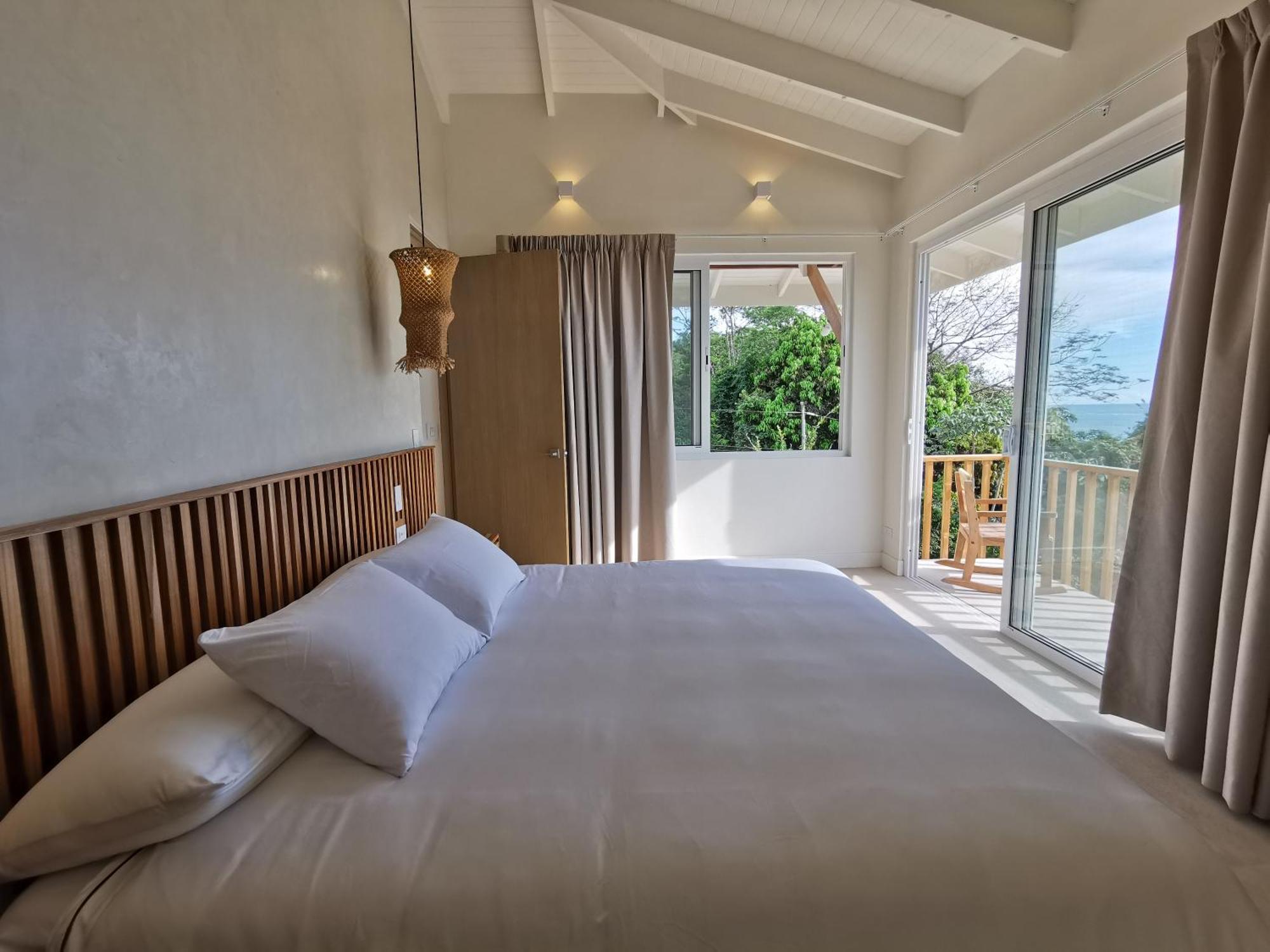 Casa Luna - Private Suites With Ocean View, Pool, Ac, Wifi Playa Santa Teresa  Экстерьер фото