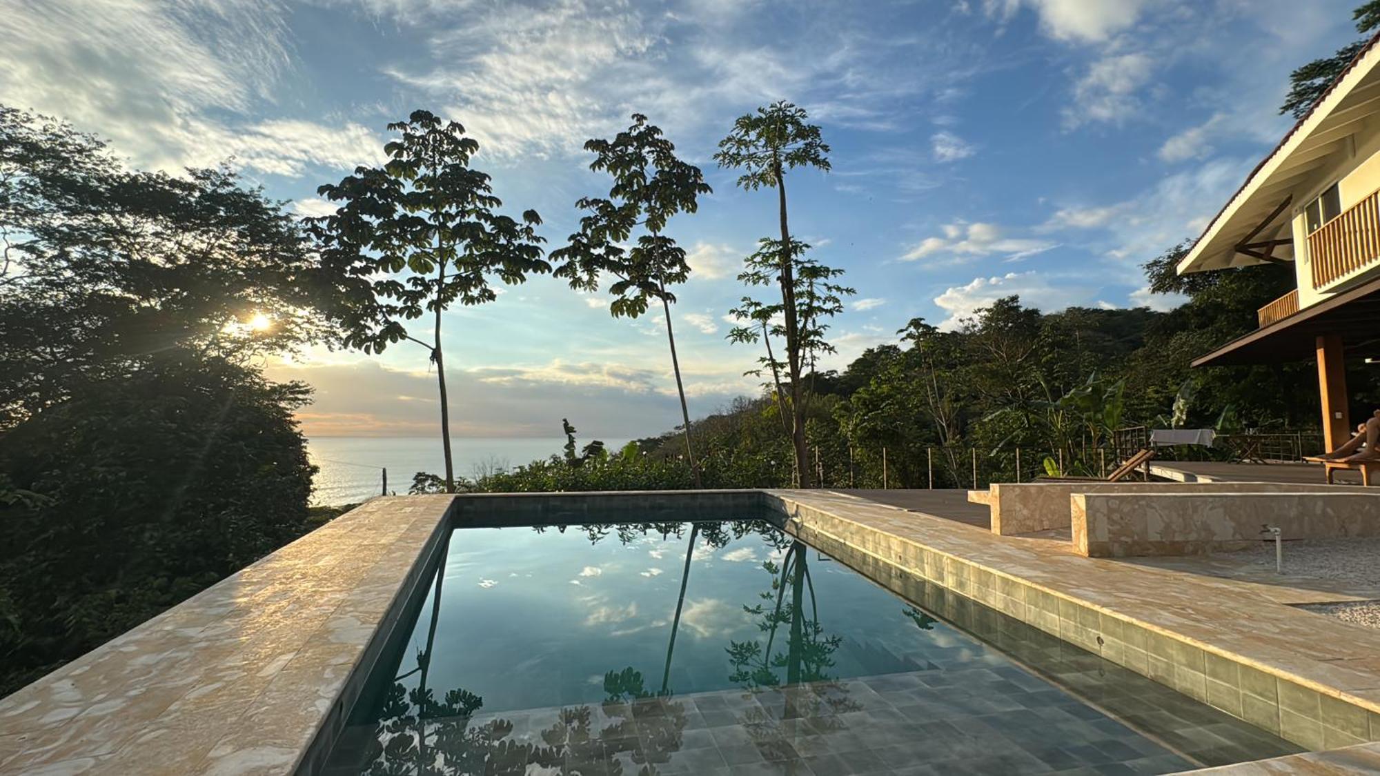 Casa Luna - Private Suites With Ocean View, Pool, Ac, Wifi Playa Santa Teresa  Экстерьер фото